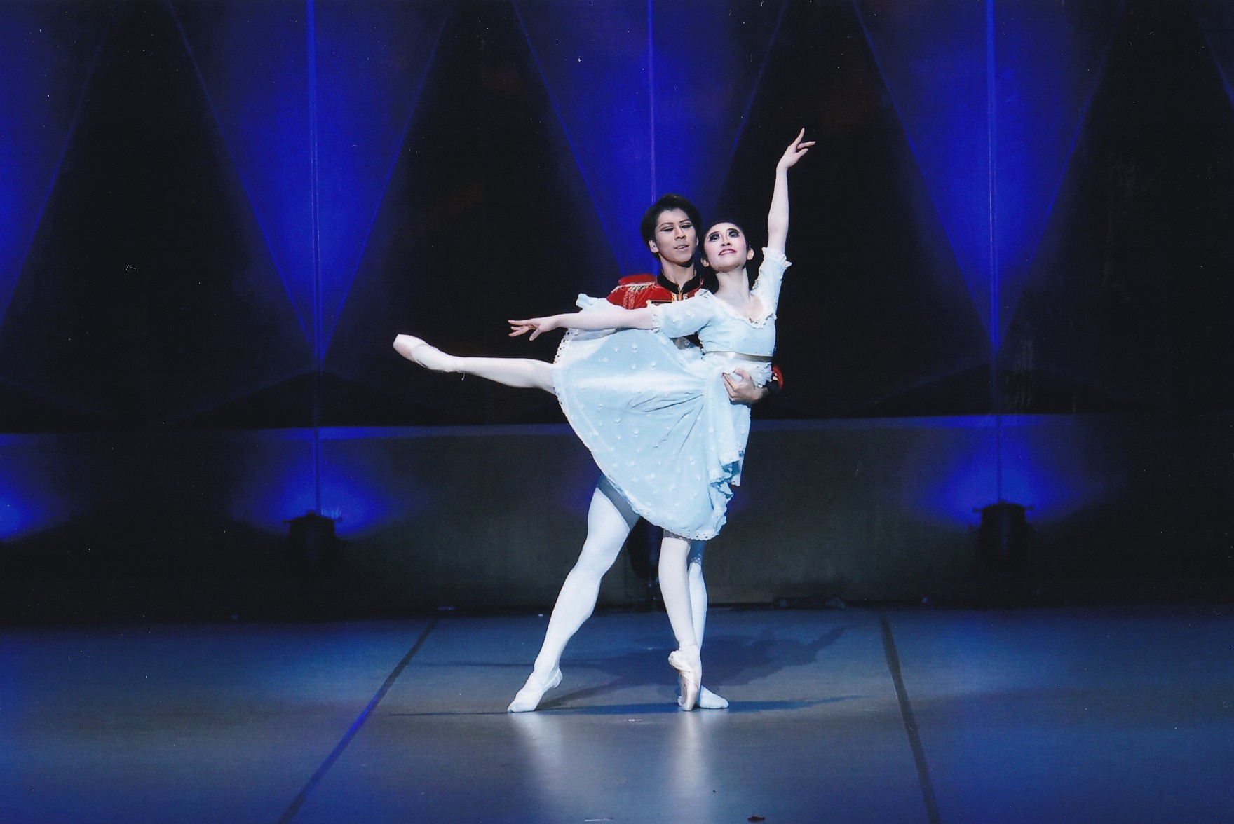 金沢市高岡町でバレエとヒップホップのダンスのレッスンなら